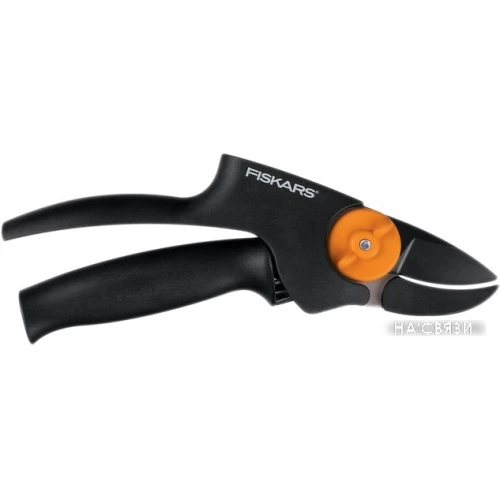 Секатор Fiskars PowerGear 1000572