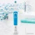 Электрическая зубная щетка Oral-B Vitality CrossAction D100.413.1 (голубой) в интернет-магазине НА'СВЯЗИ